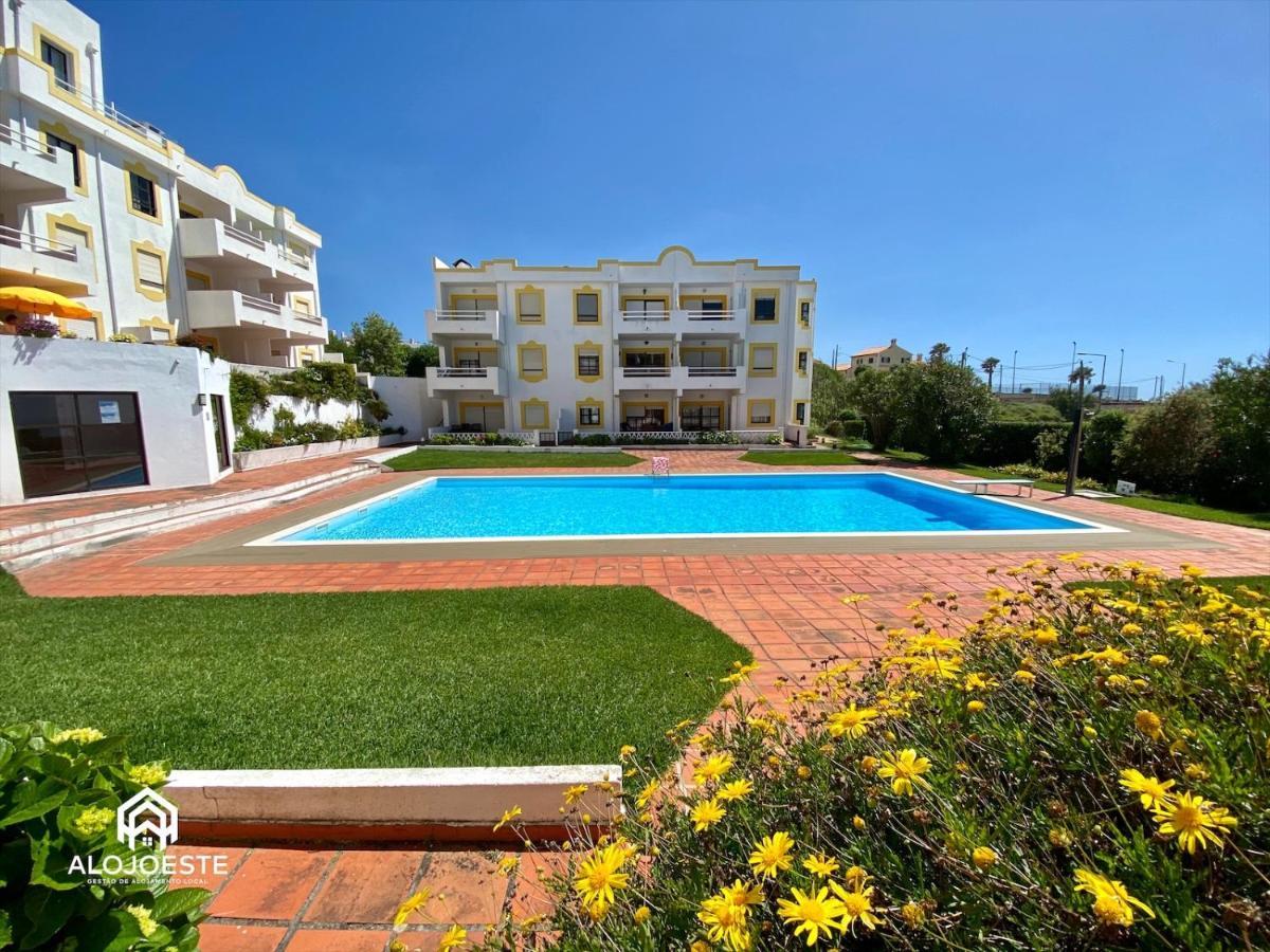Agua A Vista - Apto Com 2 Quartos E Piscina Ericeira Bagian luar foto