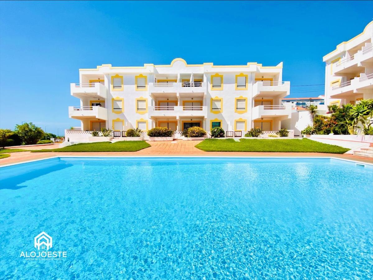 Agua A Vista - Apto Com 2 Quartos E Piscina Ericeira Bagian luar foto